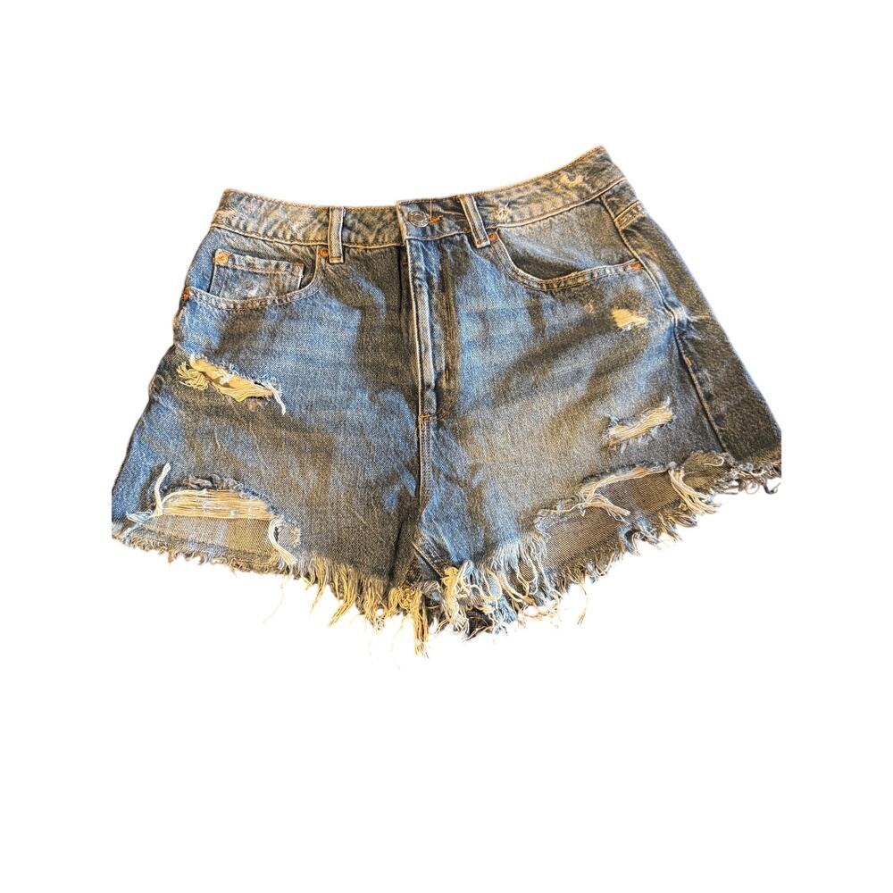Garage Denim Festival Shorts Women’s 7/28 Blue Distressed Cutoff Jean Shorts